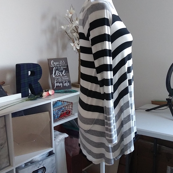 Puella Anthropologie long sleeve blouse - Picture 2 of 6